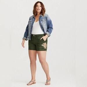 Torrid Olive Green Camouflage Embroidered Floral Frayed Hem Shorts
